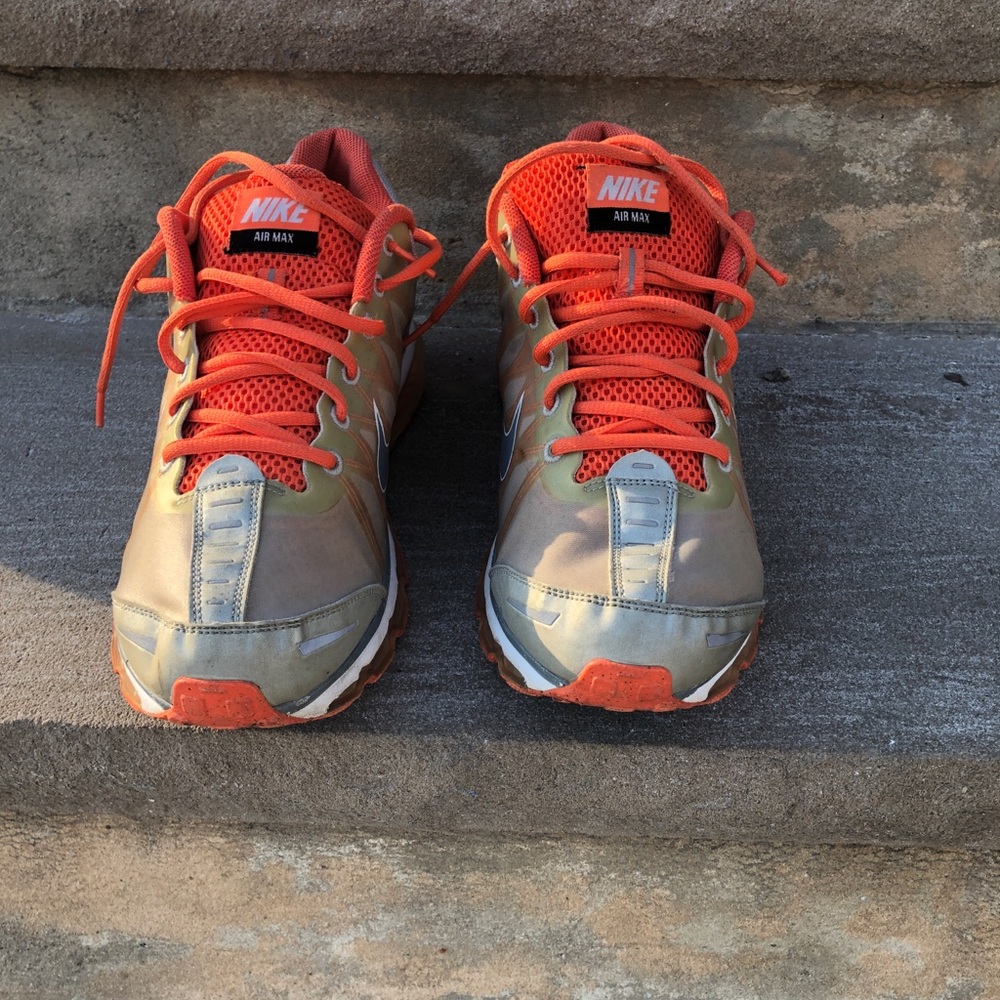 NIKE AIR MAX 2009 size 11.5
